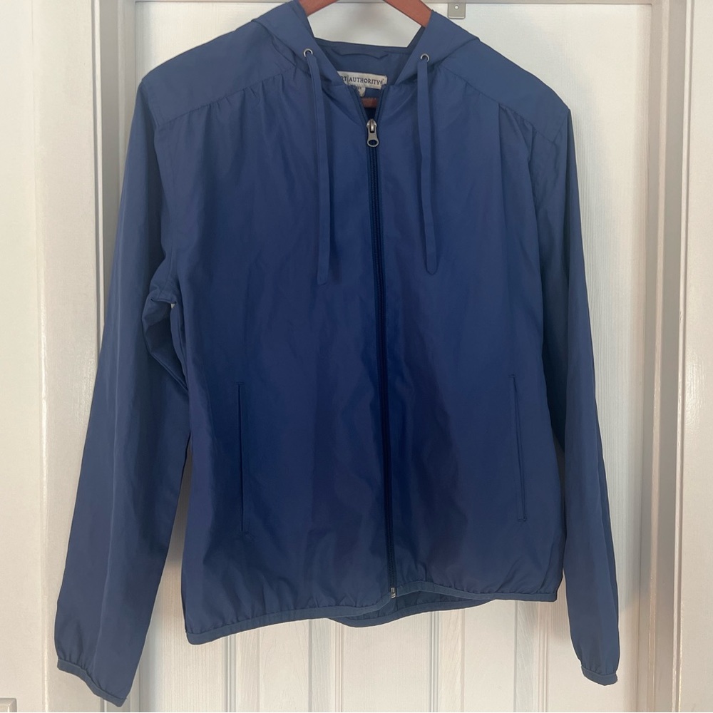 Purple light weight waterproof rain jacket with a hood!